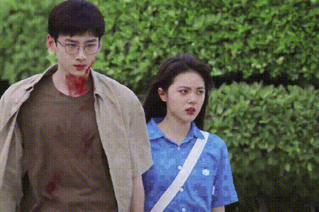 大夢初醒的85花：趙麗穎不裝嫩了，baby不秀恩愛了，唐嫣也變了