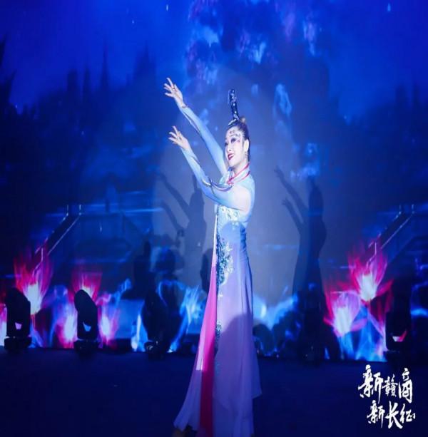 八大男神之—顏值與才華並存的國際超模