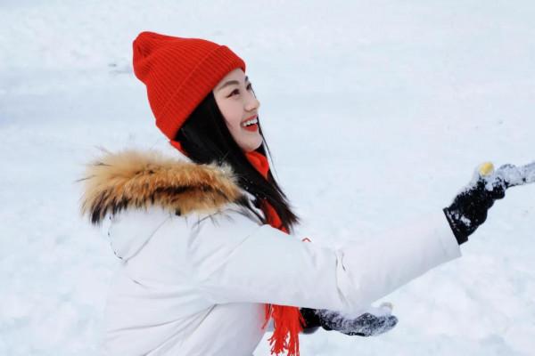 巴山大峽谷羅盤頂下大雪了，快來看被暫停住的美吧