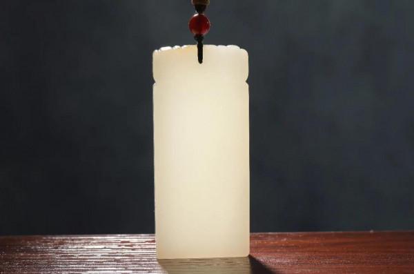 這樣玩玉，多少錢都會被敗光