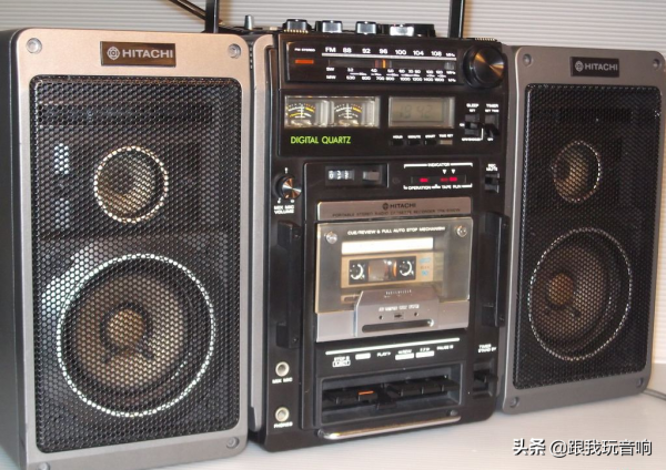 日立TRK-9150收錄機是在1979年推出的一款可分體式立體聲音響