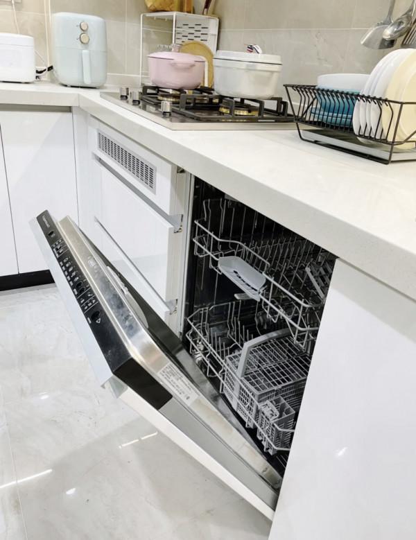 看過無數廚房裝修，發現按照&OpenCurlyDoubleQuote;人性化&rdquo;裝修的家庭，生活更加幸福