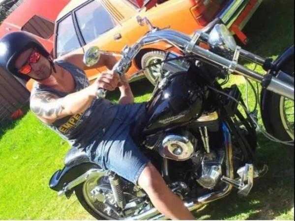 遭性侵的澳軍士兵發動自殺式爆炸