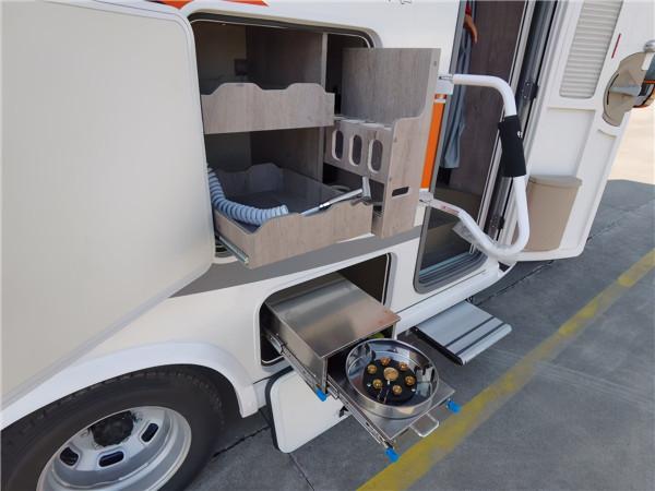 新款旌航依維柯雙拓展房車，彰顯中國房車十大品牌品質