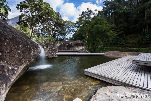 等有錢了,一定要回家鄉蓋這樣一座有歸屬感的房子 等有錢了,一定要回家鄉蓋這樣一座有歸屬感的房子