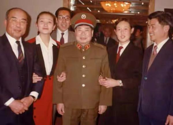 1971年候禮祥找軍區司令辦事，被哨兵阻攔，楊得志得知後派人去接