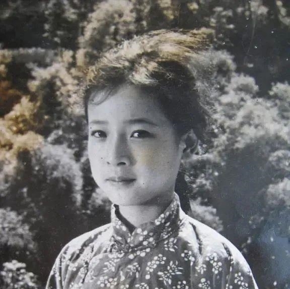 巴山楚水出美人！這12位川渝女明星全部都是高顏值，蔣勤勤排第一