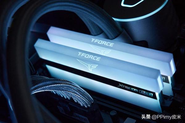 記憶體界的顏值巔峰:十銓 夢境DDR4-4000 RGB記憶體 記憶體界的顏值巔峰:十銓 夢境DDR4-4000 RGB記憶體