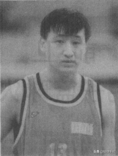 接君：遼寧隊元老“北大接”，CBA“酒神”之一，現輔佐李春江