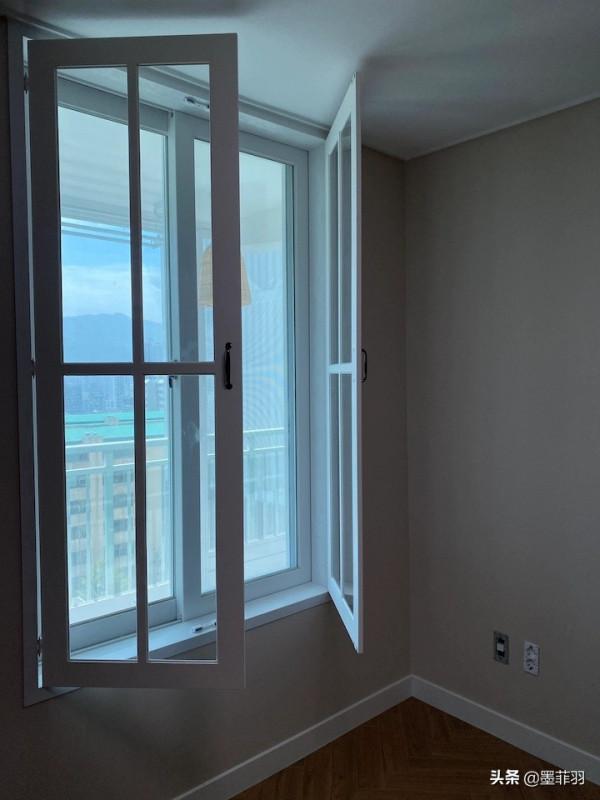 她，一個人買下頂樓的69平，比不上專業的但對得起開銷！大讚一個