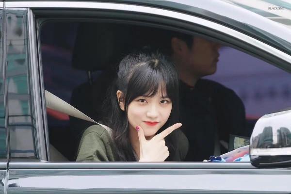 韓國&OpenCurlyDoubleQuote;人間四月&rdquo;女孩金智秀：寶藏、百變（二）