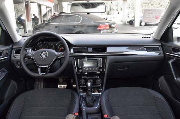 15萬元內合資旅行車角逐：別克閱朗對比大眾蔚領