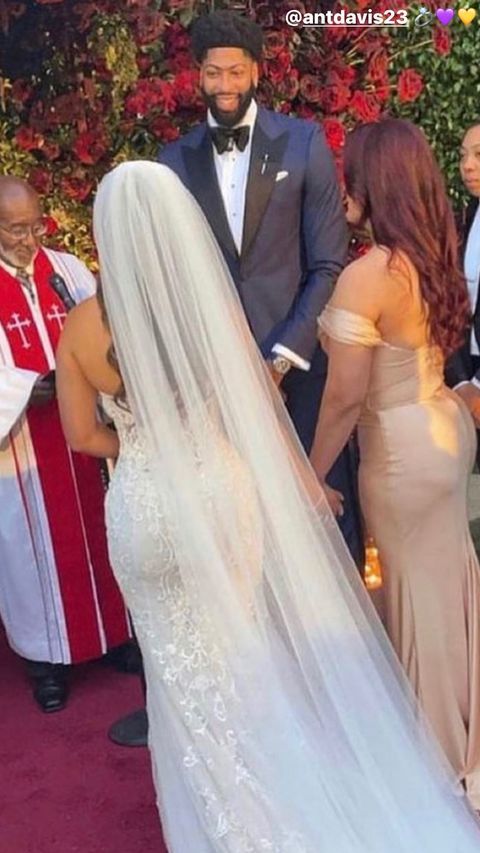 戴維斯大婚!詹姆斯、威少、考辛斯悉數到場,現場照片曝光 戴維斯大婚!詹姆斯、威少、考辛斯悉數到場,現場照片曝光