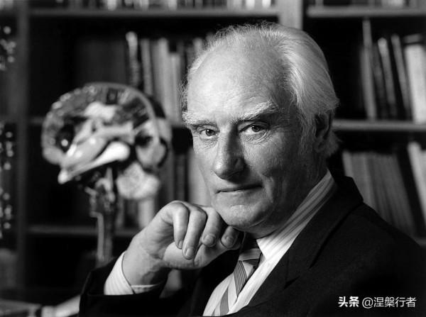 最懷才不遇的生物物理學家,發現全新生命種類,創立另類生命之樹 最懷才不遇的生物物理學家,發現全新生命種類,創立另類生命之樹