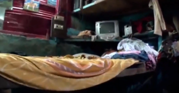 生在印度有多慘？1億多孩子無法上學，從小就要打工賺錢