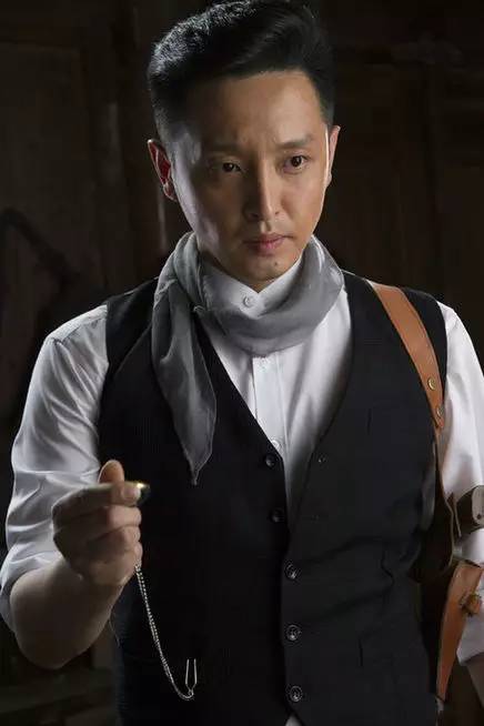 《獵狐行動》熱播 李卓霖新穎諜戰演技爆表 《獵狐行動》熱播 李卓霖新穎諜戰演技爆表