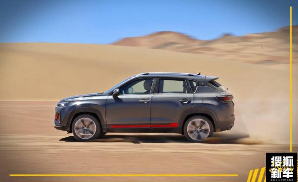 五問試新車 | 兩驅小型SUV能越野嗎?長安CS35 PLUS沙漠試駕體驗 五問試新車 | 兩驅小型SUV能越野嗎?長安CS35 PLUS沙漠試駕體驗