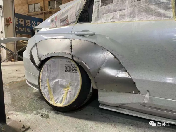 全國首例寬體本田冠道猶如“小坦克”,車主是不是按F上車的? 全國首例寬體本田冠道猶如“小坦克”,車主是不是按F上車的?