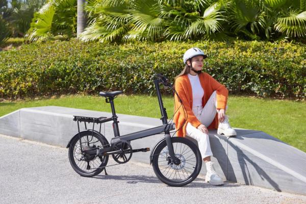 小米生態又添新品，騎記電動助力腳踏車單手可拎，續航60KM