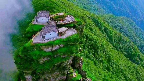 大美梵淨山 猶如仙境 煙霧繚繞