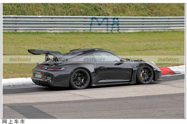 配超大號尾翼,效能再升級!搭4.0L自吸引擎,保時捷全新911曝光 配超大號尾翼,效能再升級!搭4.0L自吸引擎,保時捷全新911曝光