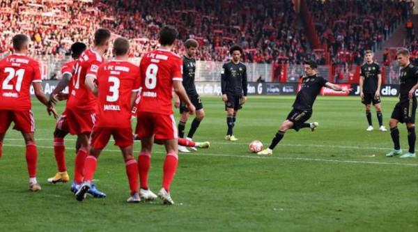 拜仁以5還5！3球開局出奇輕鬆，中途卻忙壞了諾伊爾