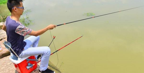 按著吃鉛選浮漂,遵循這三個條件就對了 按著吃鉛選浮漂,遵循這三個條件就對了