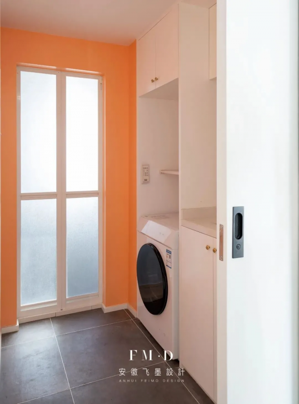 還是中國主婦聰明,無陽臺照樣解決晾曬問題,一個個全部拿去學習 還是中國主婦聰明,無陽臺照樣解決晾曬問題,一個個全部拿去學習