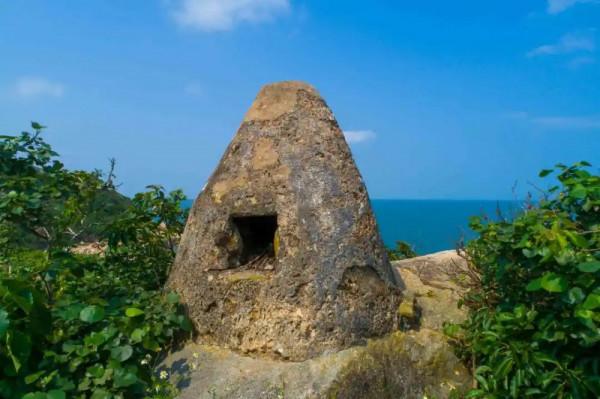 廣東人少景美的鑽石沙灘，被譽“小馬代”，年均溫20度適合過冬