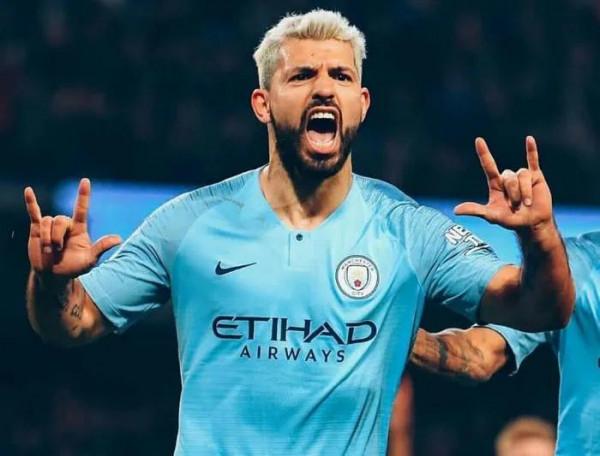 阿根廷球星阿圭羅因心臟不適，無法堅持比賽，日前不得已宣佈退役