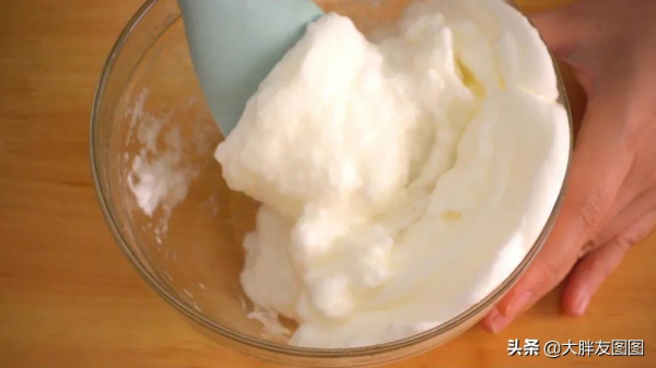 剩飯也能做成鬆餅?不要麵粉,不要烤盤,軟蓬蓬,香噴噴 剩飯也能做成鬆餅?不要麵粉,不要烤盤,軟蓬蓬,香噴噴