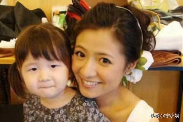 “網紅鼻祖”沈麗君:嫁入豪門患重病,35歲丟下兒女從28樓一躍而下