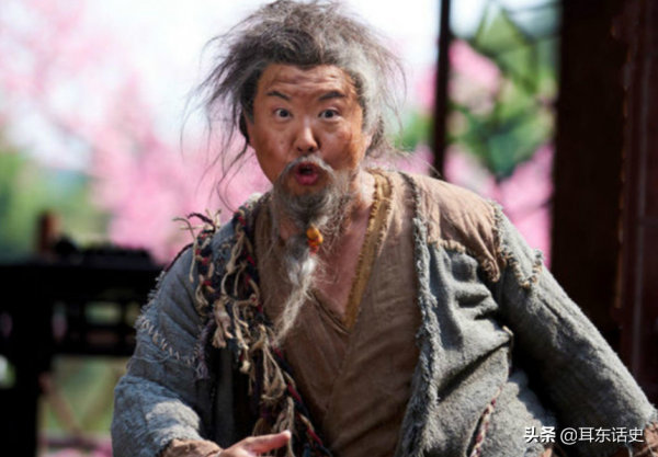 楊過若身處《天龍》時代，算幾流高手？慕容復的手下出手便有答案