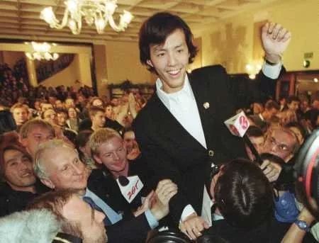 “自毀前程”的十大明星，有的被“高喊”復出，有的到現在還不服