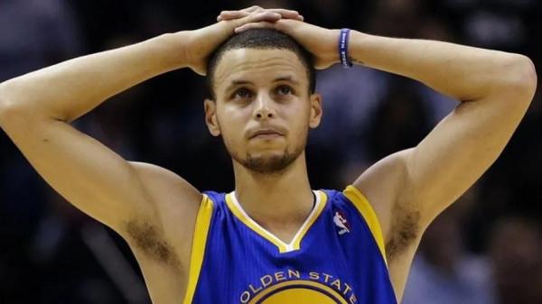 美媒列出了1981年至2021年每年的得分王,僅三人拿到至少四次 美媒列出了1981年至2021年每年的得分王,僅三人拿到至少四次