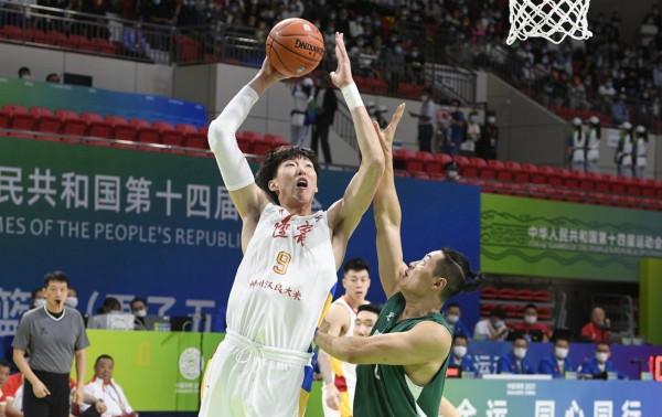 開門紅，恭喜遼寧！40分大勝陝西，周琦打快樂籃球，楊鳴心生憂愁