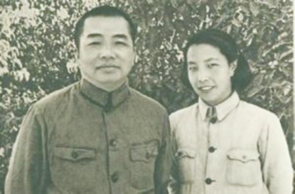 十大元帥夫人新中國成立後都擔任什麼工作，1955年有幾人授銜