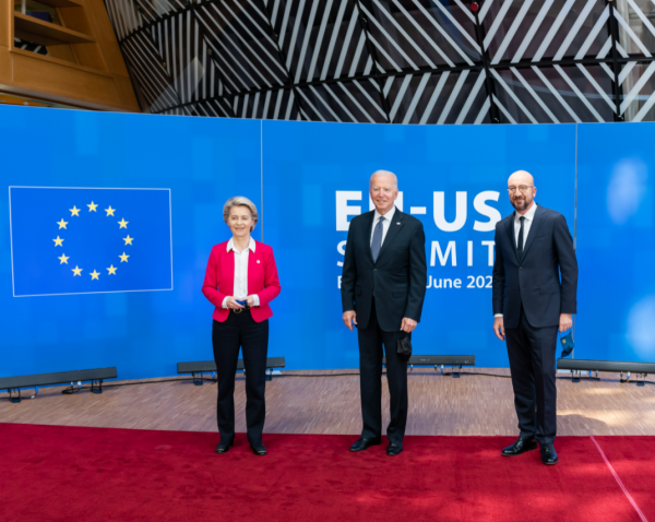 27國商討&OpenCurlyDoubleQuote;抗中&rdquo;大計？歐盟官員聲援立陶宛，指責中國&OpenCurlyDoubleQuote;太過分&rdquo;