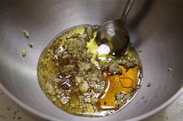 這涼拌菜，冬天吃太適合了，3樣食材拌一拌，開胃爽口，暖身驅寒