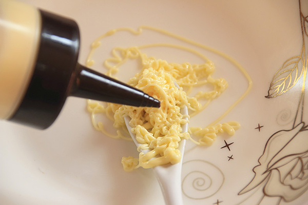 法國人經常攝入飽和脂肪,為何還那麼瘦,而且人均壽命超過80歲? 法國人經常攝入飽和脂肪,為何還那麼瘦,而且人均壽命超過80歲?