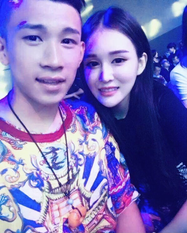 陳山“消亡史”:從日入10萬的頭部網紅到銷聲匿跡,他遭遇了什麼 陳山“消亡史”:從日入10萬的頭部網紅到銷聲匿跡,他遭遇了什麼