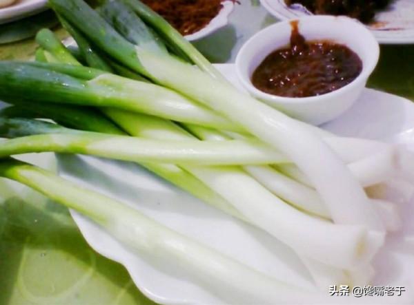 山東人喝酒必上的5道“硬菜”，個個經典好吃，南方人嘗過都說好