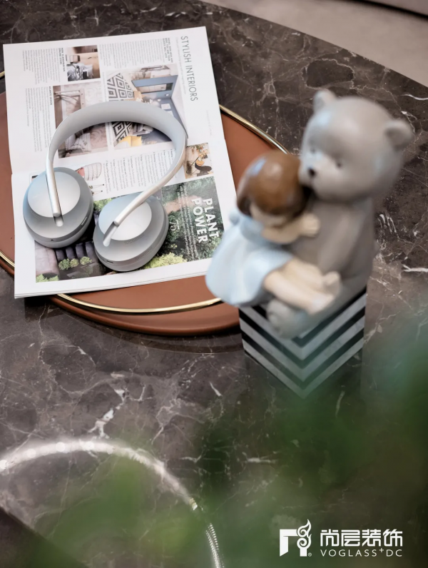 輕奢混搭 | 不長大計劃,繁忙都市裡的烏托邦 輕奢混搭 | 不長大計劃,繁忙都市裡的烏托邦