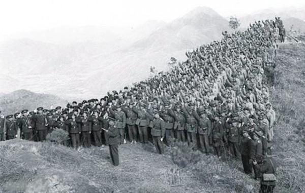 志願軍退入坑道，範佛里特大喜：把硫磺島經驗搬來，我們就贏定了