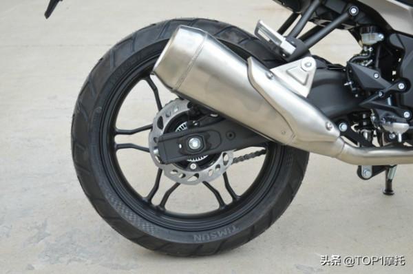 好騎、操控靈活、價效比高 無極300AC新款到店實拍