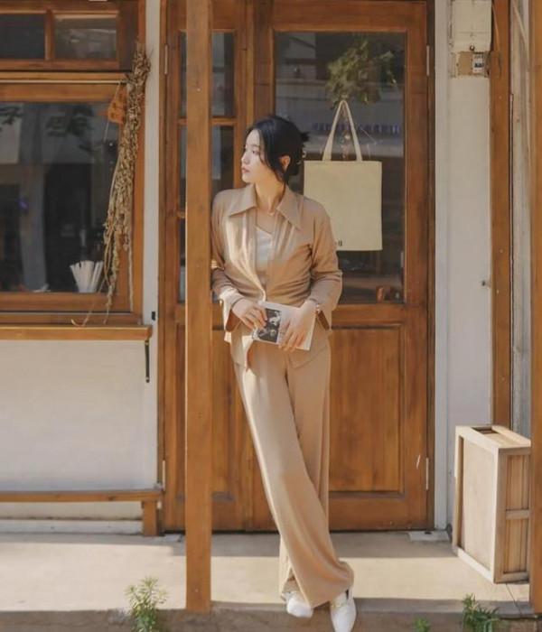 會穿衣的中年女人，更喜歡穿“中性色”，這4種最實用