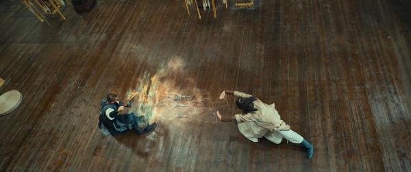 王晶版新《倚天》開播就是第一，但我真的誇不出口