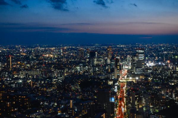 全世界最漂亮的日落之一，來日本這棟大樓，俯瞰城市美景