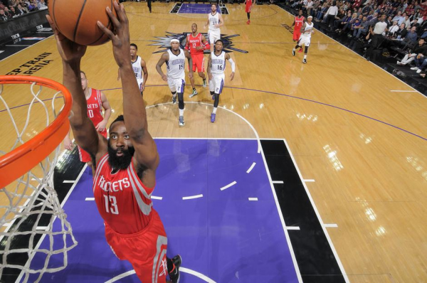 達成三分出手佔比歷史裡程碑的NBA經典球隊 達成三分出手佔比歷史裡程碑的NBA經典球隊