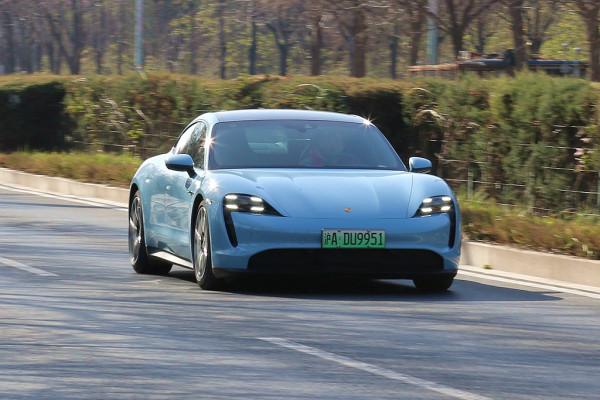 演繹電動、豪華、操控&OpenCurlyDoubleQuote;三重奏&rdquo;試保時捷Taycan 4S
